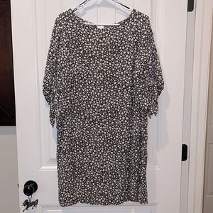 H&M brown floral shift dress with open sleeves size 12
